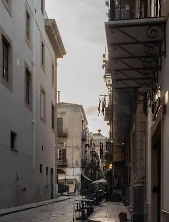 Monolocale Ramondetti Fileti *